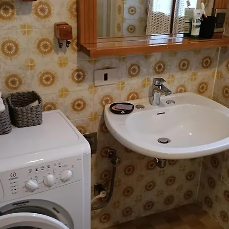 펜션 Casa Della Scalinata Maccagno